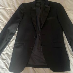 Men’s Suit Size 36 R